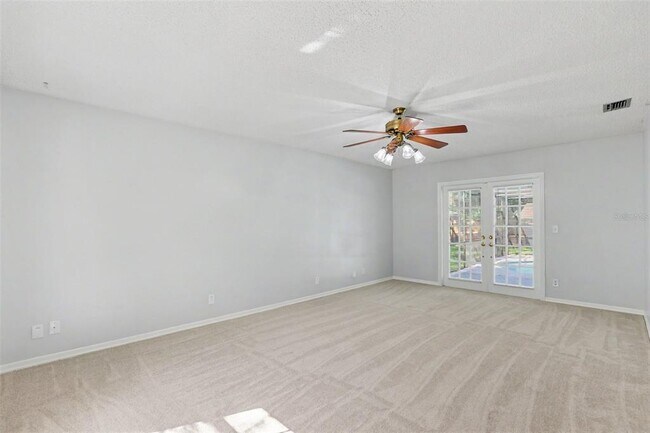Building Photo - 648 Bua Dr