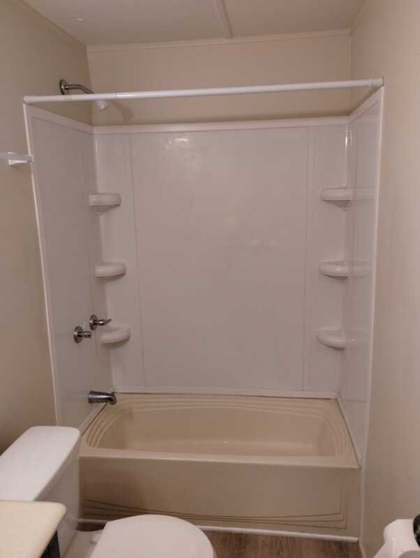 Building Photo - 5550 Lyle Ln