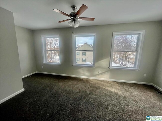 Building Photo - 138 Chestnut St