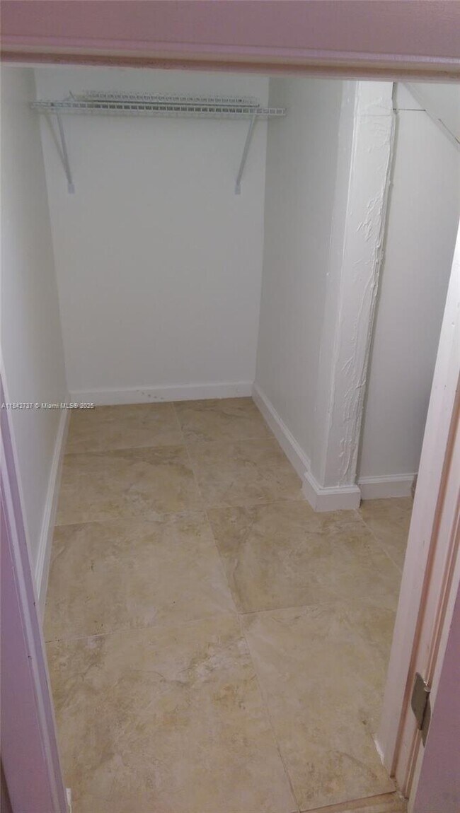 Building Photo - 4321 SW 160th Ave
