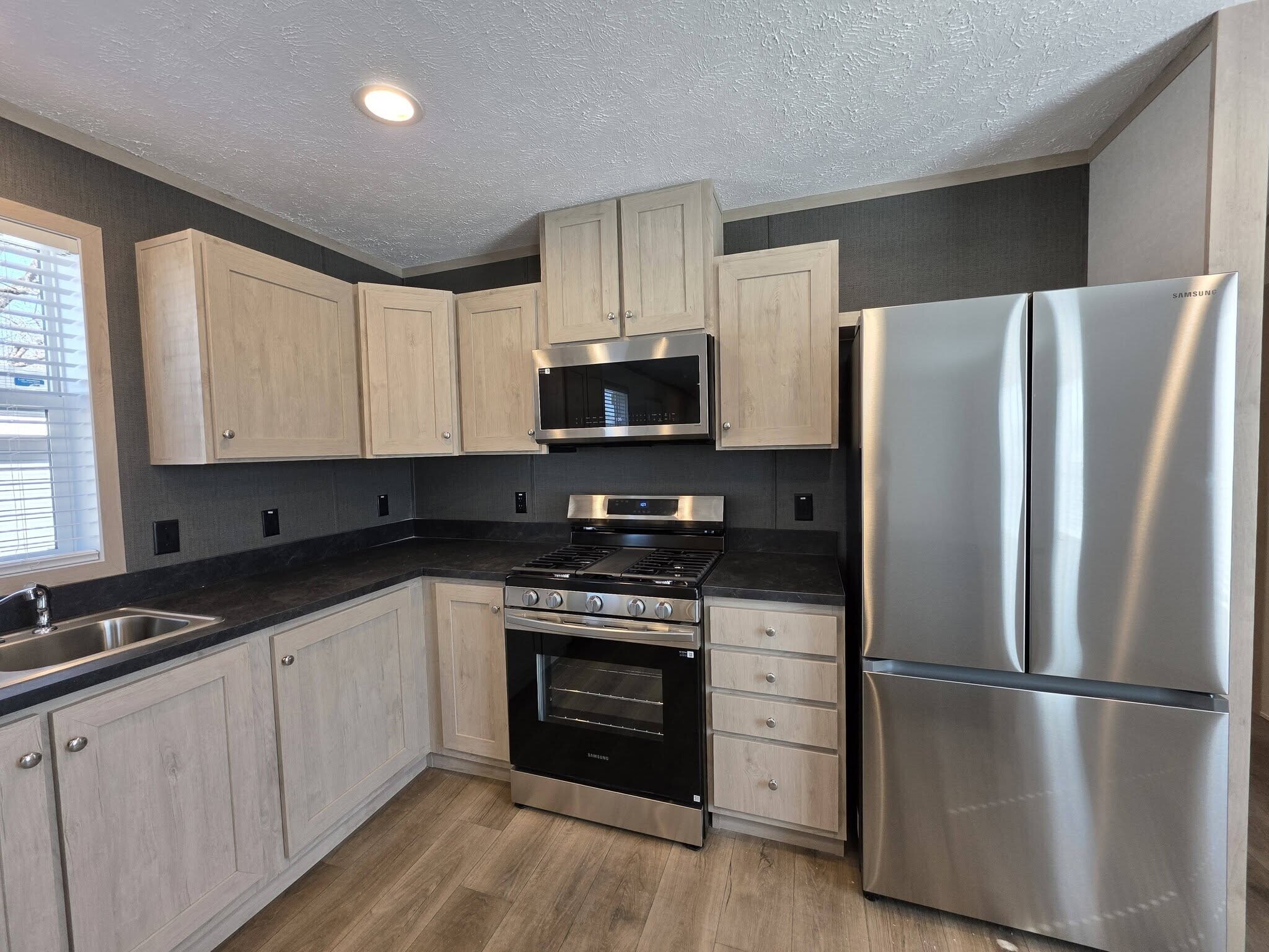 Building Photo - 3510 N 9th St