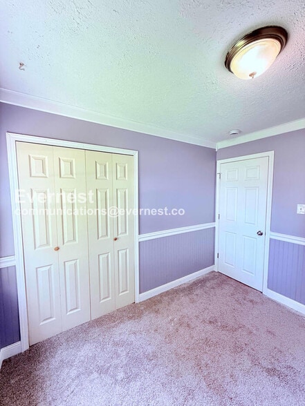 Building Photo - 25107 Rosenbusch Blvd