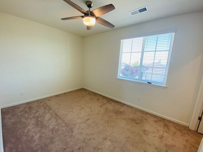 Building Photo - Gorgeous Corner Home