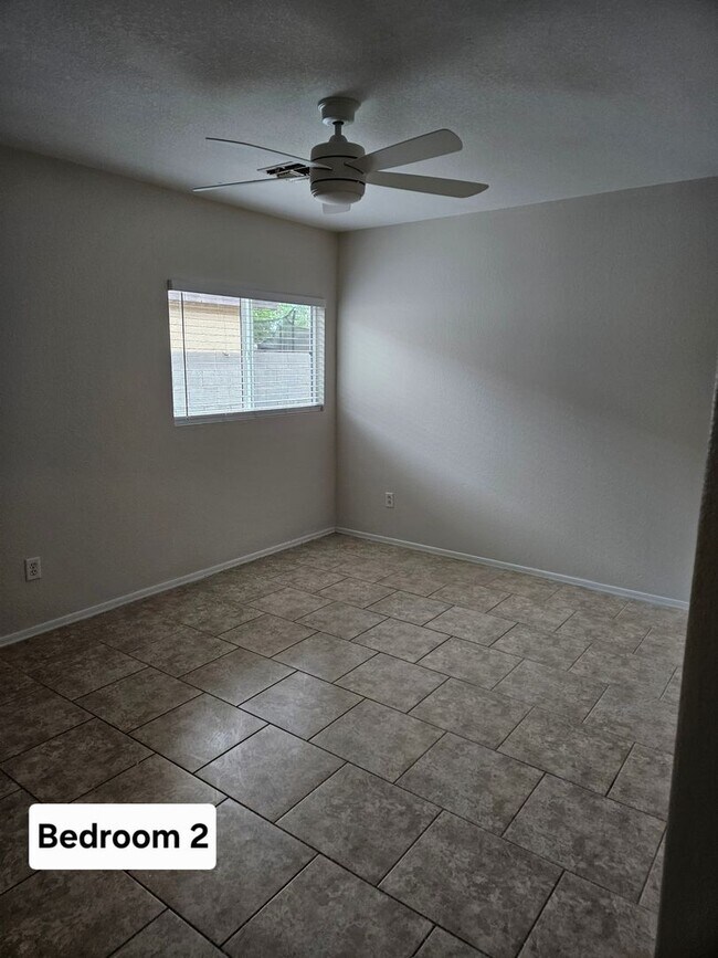 Building Photo - Mirador Estates (Lindsay & Warner) 3 bed 2 bath single level