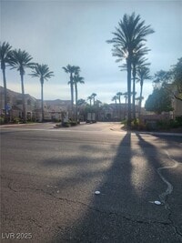 Building Photo - 5855 Valley Dr