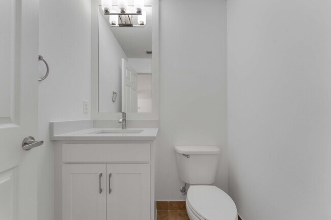 Building Photo - 4455 55th St