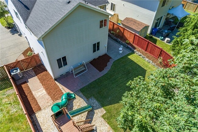 Building Photo - Stunning large 4 bedroom in Northwest Land...