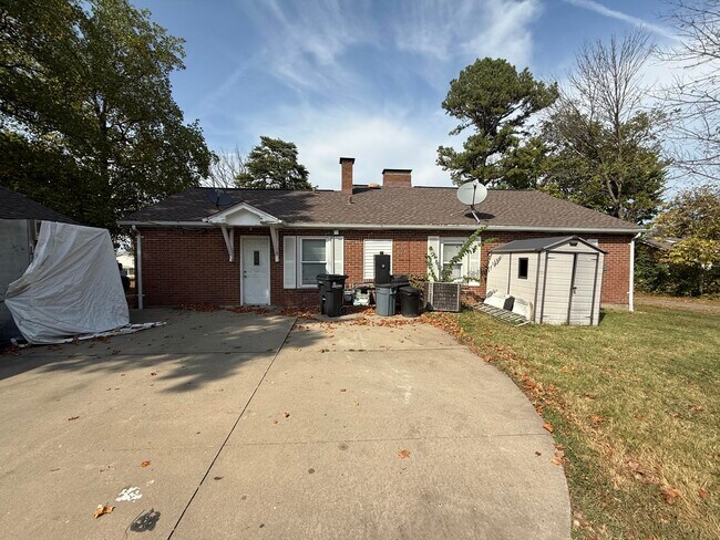 Building Photo - 2910 Mexico Gravel Rd