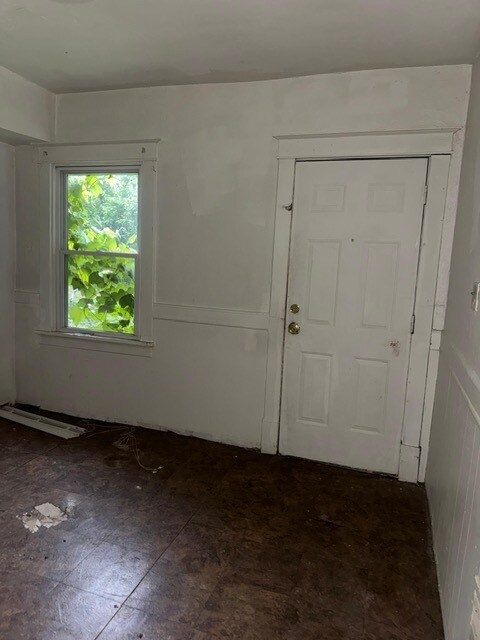 Building Photo - 3738 Sylvan Pl