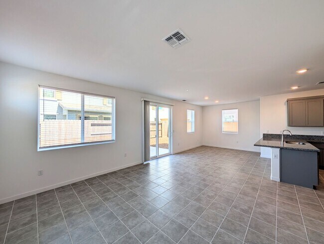 Building Photo - Beautiful Brand New Construction / Single ...