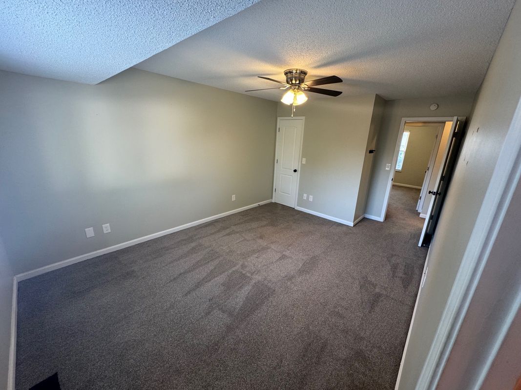Building Photo - 1108 Amberglen Dr