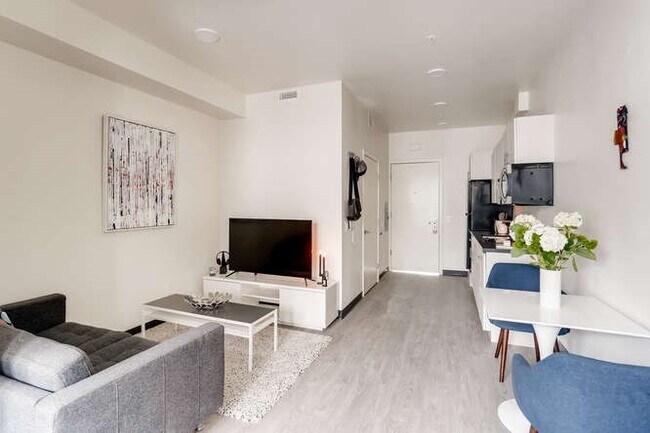 Floorplan - 4252 Crenshaw