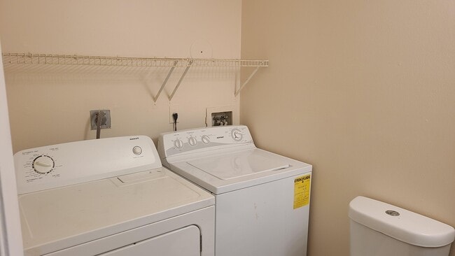 Building Photo - 1803 Wharf Ln