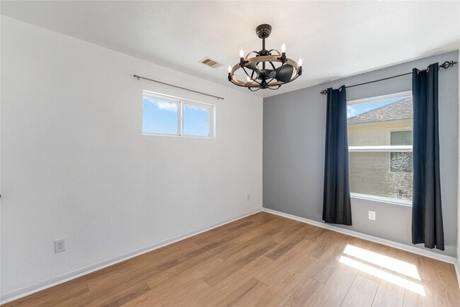 Building Photo - 16734 Warbler Dr