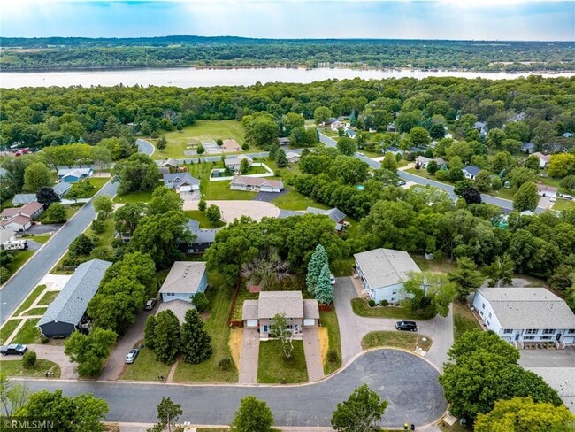 Building Photo - 751 Sandhill Point Rd