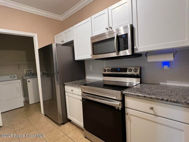 Building Photo - 6450 Borasco Dr