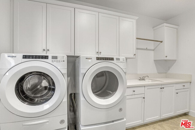 Building Photo - 20248 Willoughby Ln