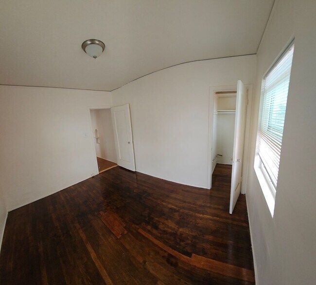Building Photo - Vintage Spanish Style2 Bedroom in Golden Hill