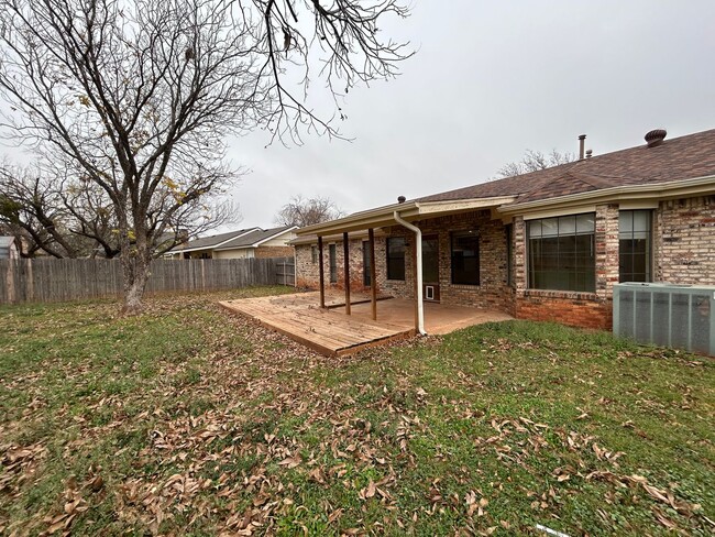 Building Photo - Fully remodeled 3 bedroom home in Wylie!!