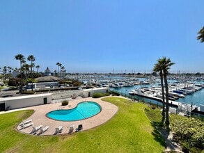 Building Photo - Channel Islands Marina |Oxnard |  1 Bed | ...