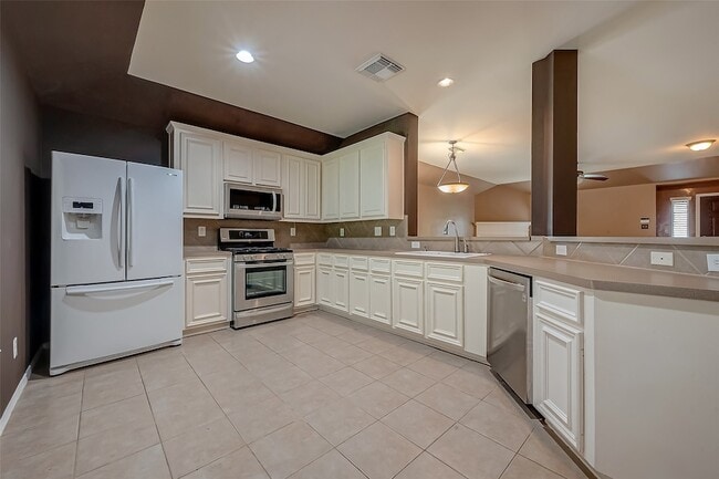 Building Photo - 2102 Cory Crossing Ln