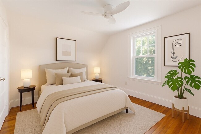 Building Photo - 105 Fayerweather St