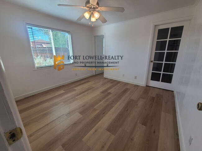 Building Photo - Beautiful 2 bedroom 2 bathroom home!