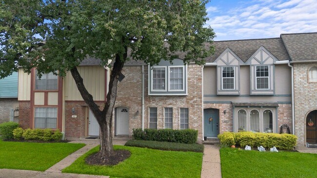 Building Photo - 11002 Hammerly Blvd