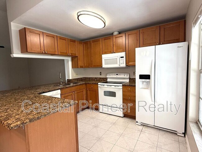Building Photo - 5723 Kneeland Ln