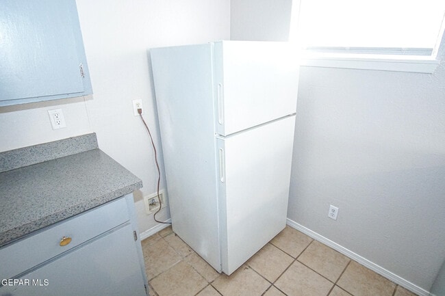 Building Photo - 3403 Pershing Dr