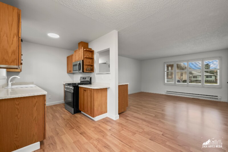 Building Photo - 4207 Hayes St