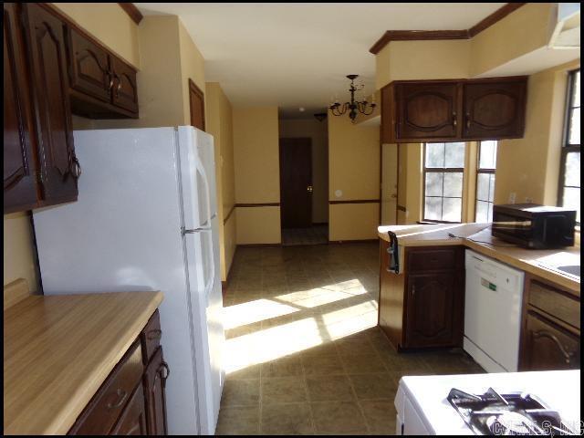 Building Photo - 26 Rio Grande Forest Dr