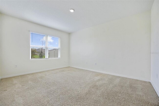 Building Photo - 652 Greymount St