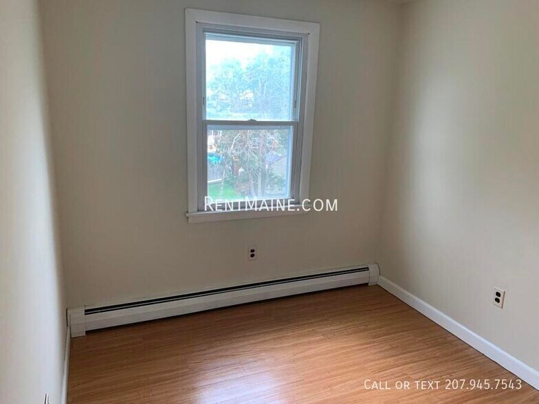 Building Photo - 35 Yale St