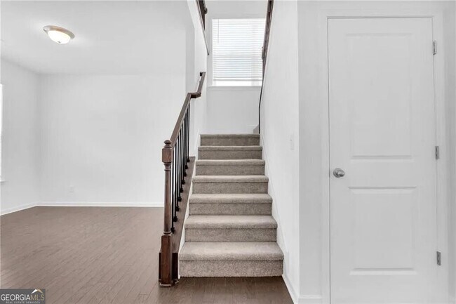 Building Photo - 5930 Neisler Rd