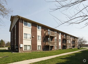 Building Photo - Sibley Road Apartments