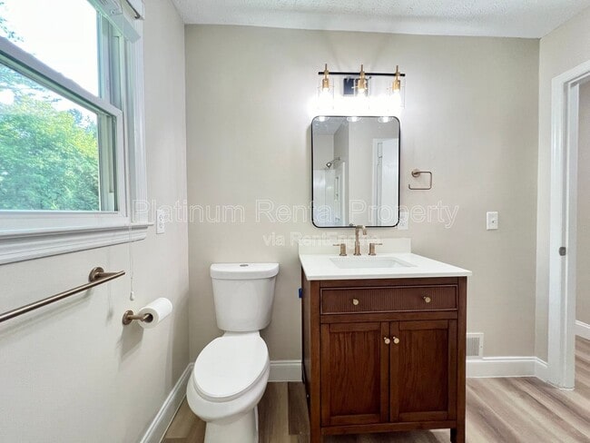 Building Photo - 1110 Washington Ave