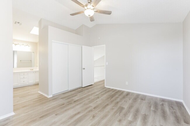 Building Photo - 3300 Sonterra Cir