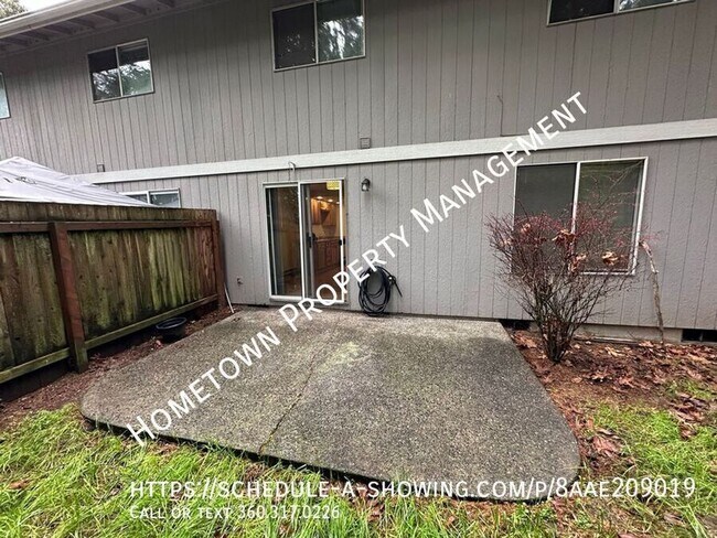 Building Photo - 1606 Sulky Dr SE