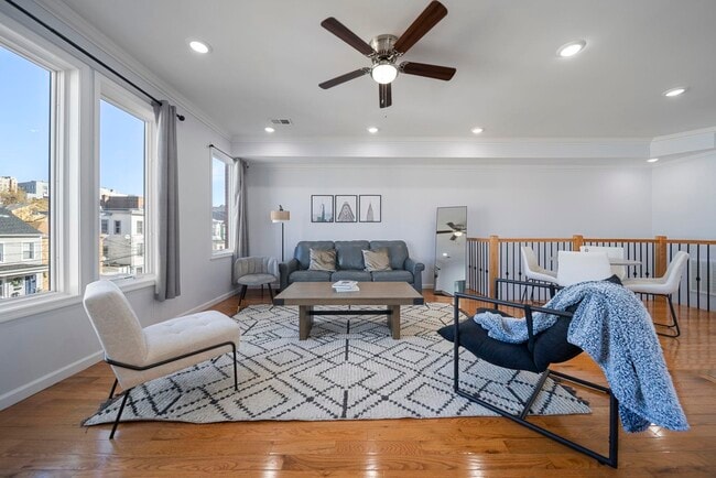 Building Photo - 43.5 Belmont Ave