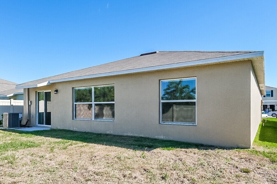 Building Photo - 1758 Broad Winged Hawk Dr