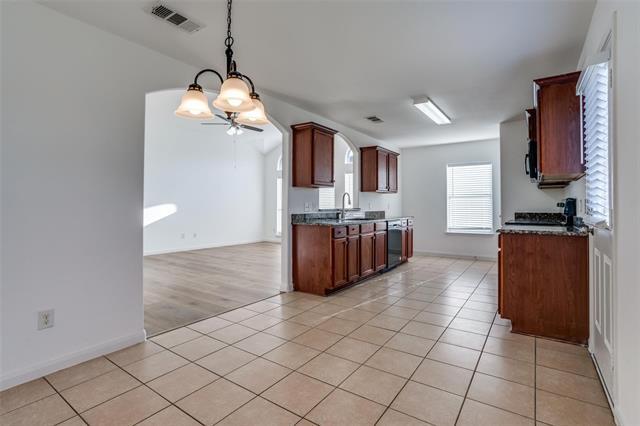 Building Photo - 317 Meadow View Ln