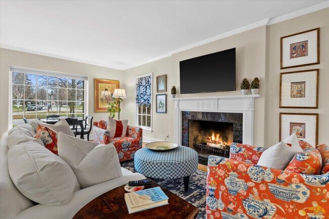 Building Photo - 3916 N Ridgefield Cir