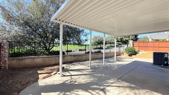Building Photo - Beautiful 3 bedroom with AC in San Marcos