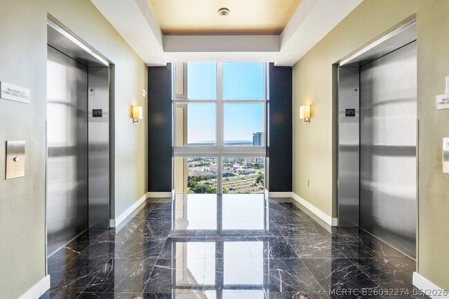 Building Photo - 550 Okeechobee Blvd