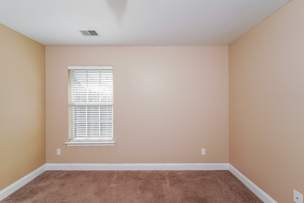 Building Photo - 4056 Cambridge Dr