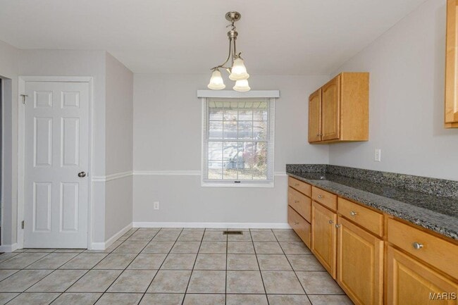 Building Photo - 1836 Rockmoor Dr