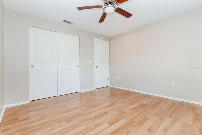Building Photo - 8120 Blue Finch Way