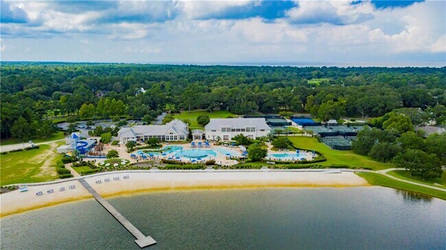 Building Photo - 18269 Colony Dr Dr