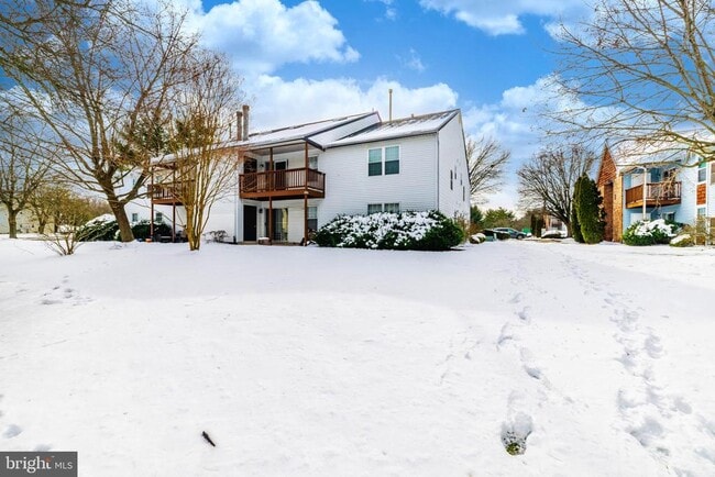 Building Photo - 32 Buena Ct